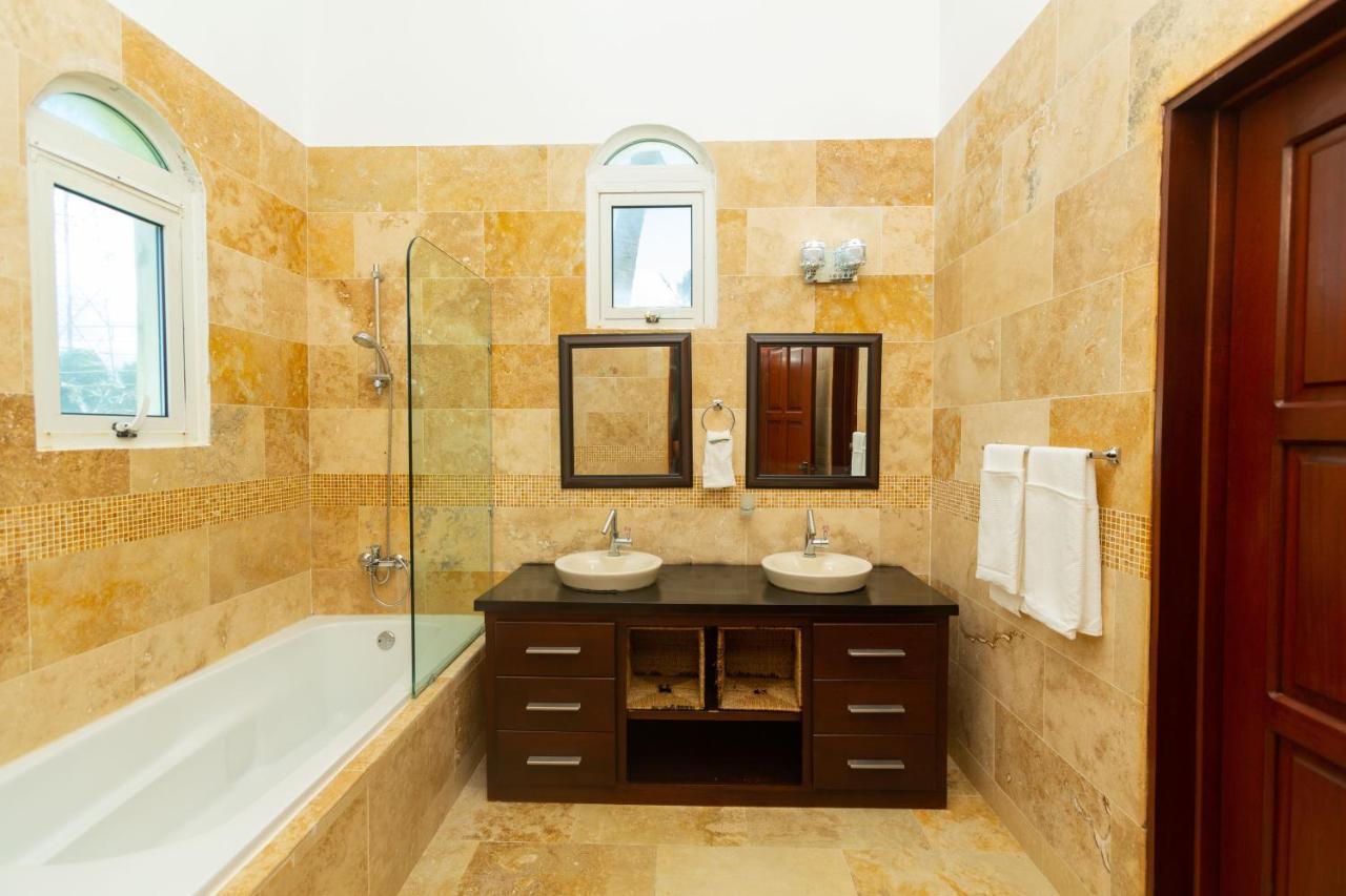 Playa Ventosa Properties By Calisto Stays *