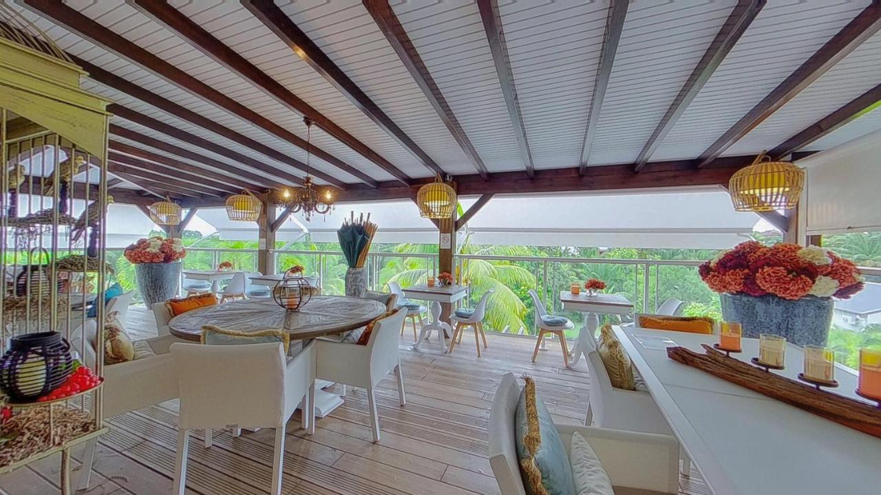 Lord Domaine - Piscine & - Bar & Lounge - Restaurant Gastronomique * Lamentin