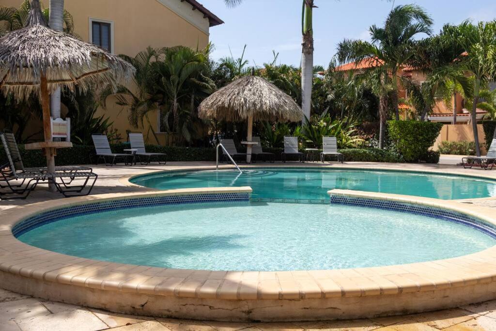 New! Cozy 1 Bedroom Condo- Gold Coast, Noord Aruba Apartment *