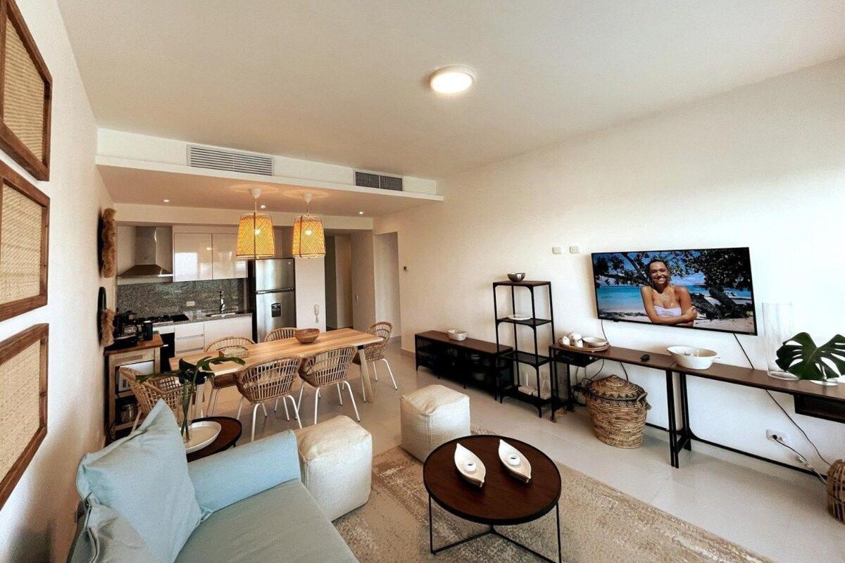 Aquarella Beachfront 2br Sunset Juan Dolio