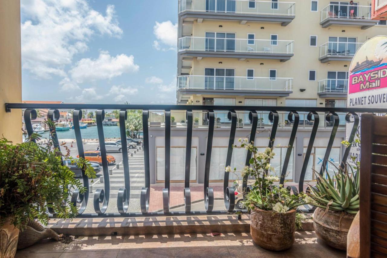 Bay Harbor Luxury 1 Bedroom Apartamento Oranjestad