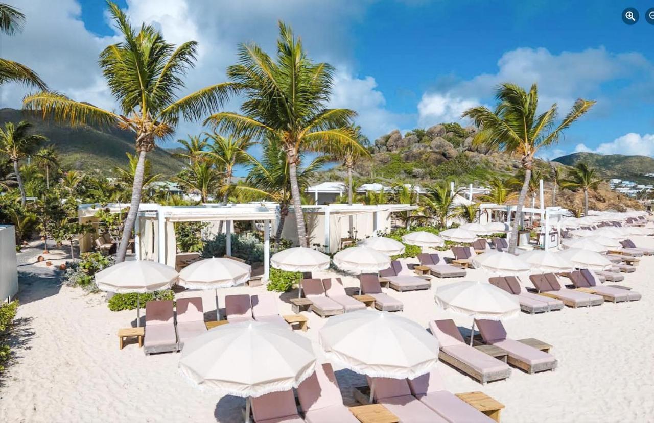 Front Line Unit 520 Ft2 - 48 M2, On Second Floor, Stunning Ocean View Apartamento *