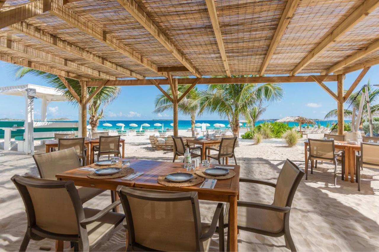 Floor Unit 520 Ft2 - 48 M2 With Stunning Dominant View On Ocean, St Barth, Orient Bay Apartment