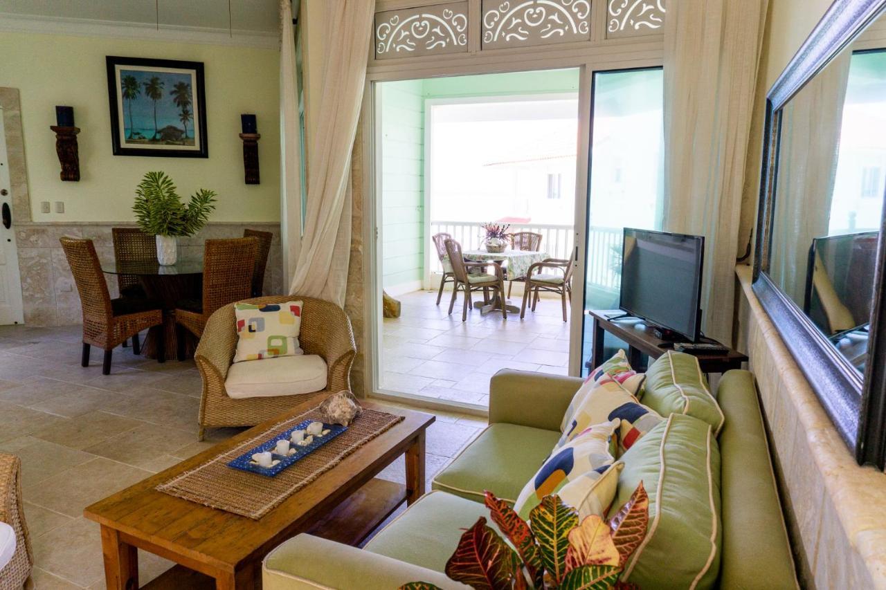 The Victorian Luxury Q-3a Apartment
