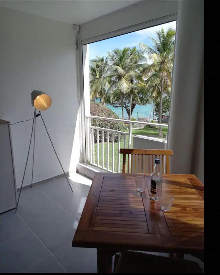 Apartment Grand De 41 M², Vue Et Jardin Tropical. Le Gosier (Grande-Terre)