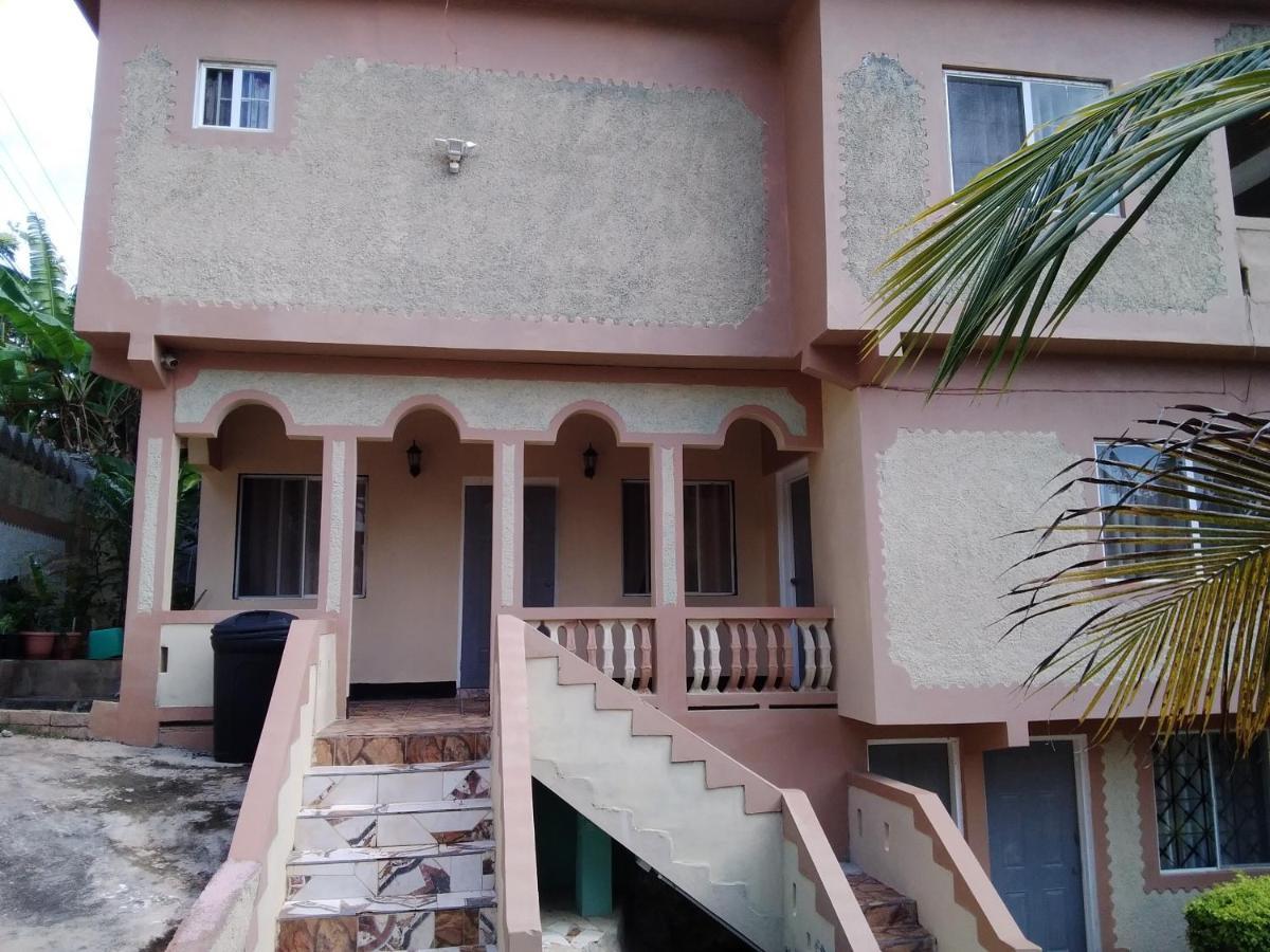 Becaville Bed & Breakfast Port Antonio