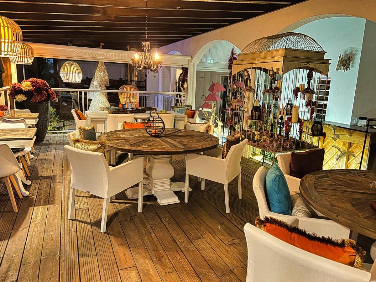 Lord Domaine - Piscine & - Bar & Lounge - Restaurant Gastronomique *