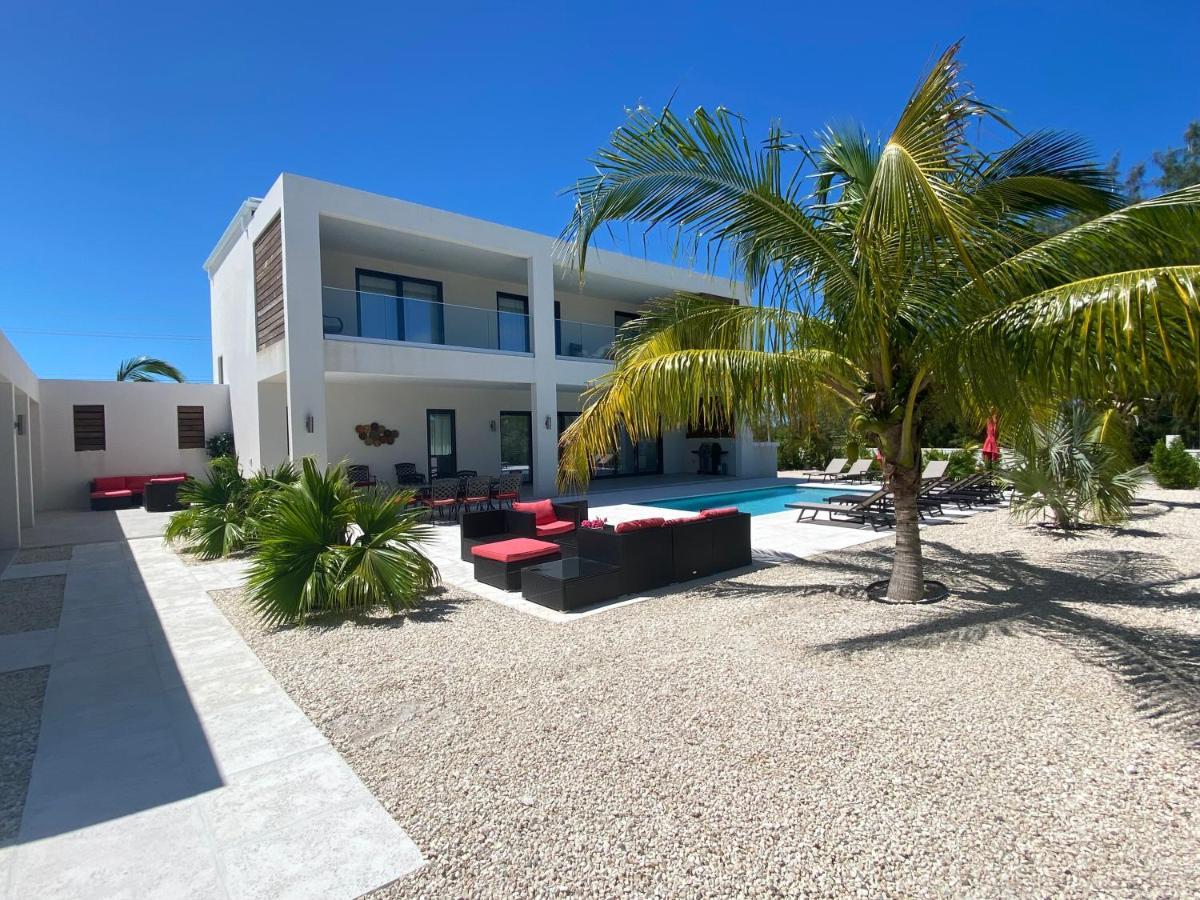 Aqua Divina Resort *
