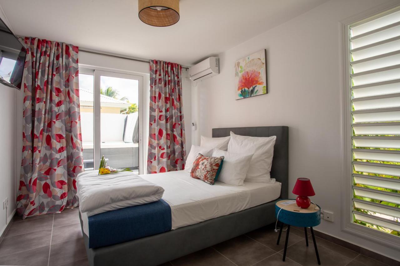 Guadeloupe Palm Hotel 4*