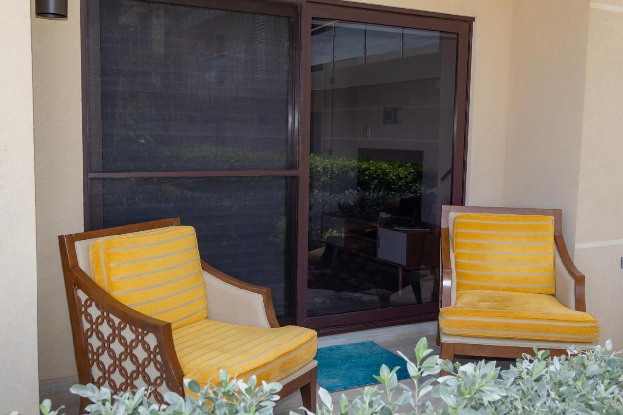 New! Cozy 1 Bedroom Condo- Gold Coast, Noord Aruba Apartment