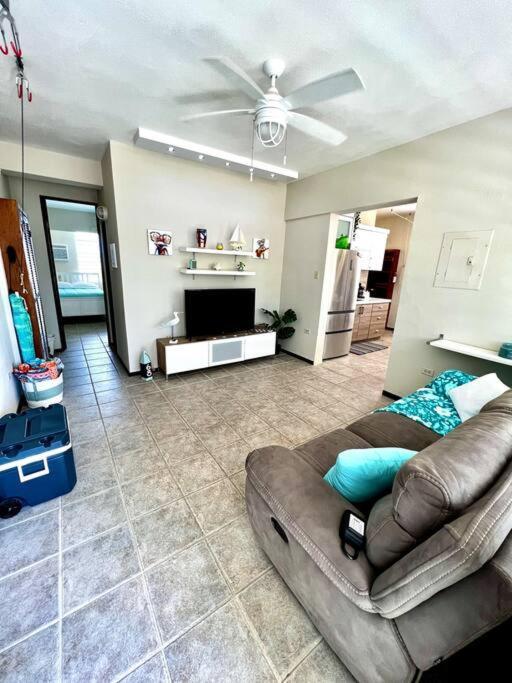 2-br Modern Oceanfront Steps From Playa Sucia Apartment *