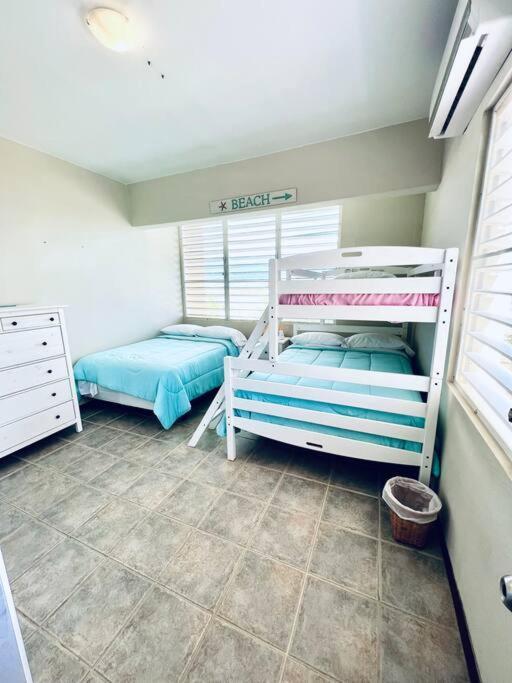 2-br Modern Oceanfront Steps From Playa Sucia Apartment *