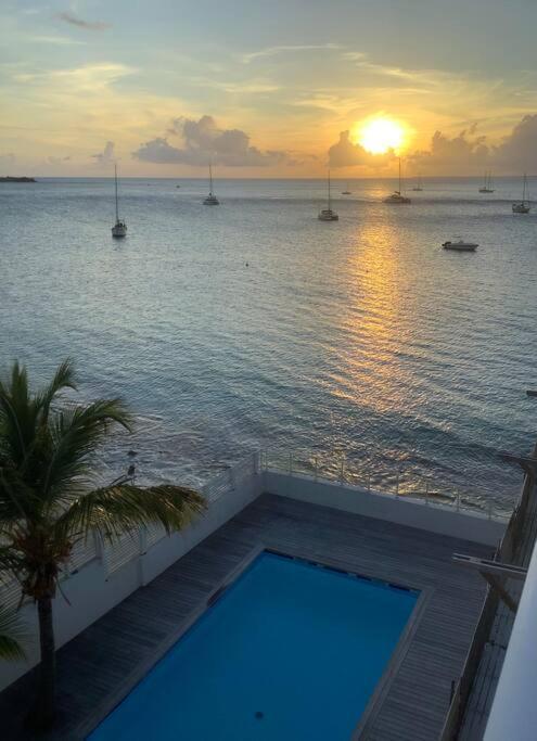 Apartment Walee Penthouse By The Sea, 2 Bedrooms, Pool Grand Case