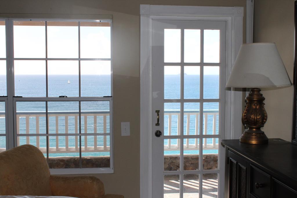 Resort Paradise Cove Ocean Front And 3*