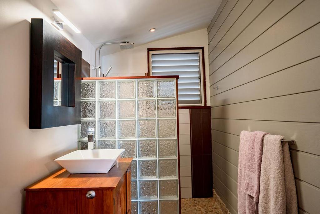 Happy With Private Pool Holiday home *