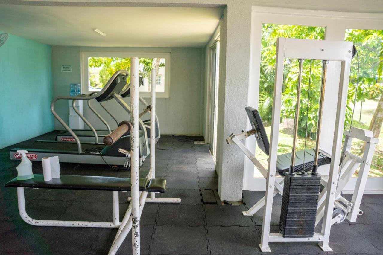 Luxury And Rooms,the Lagoons Montego Bay
