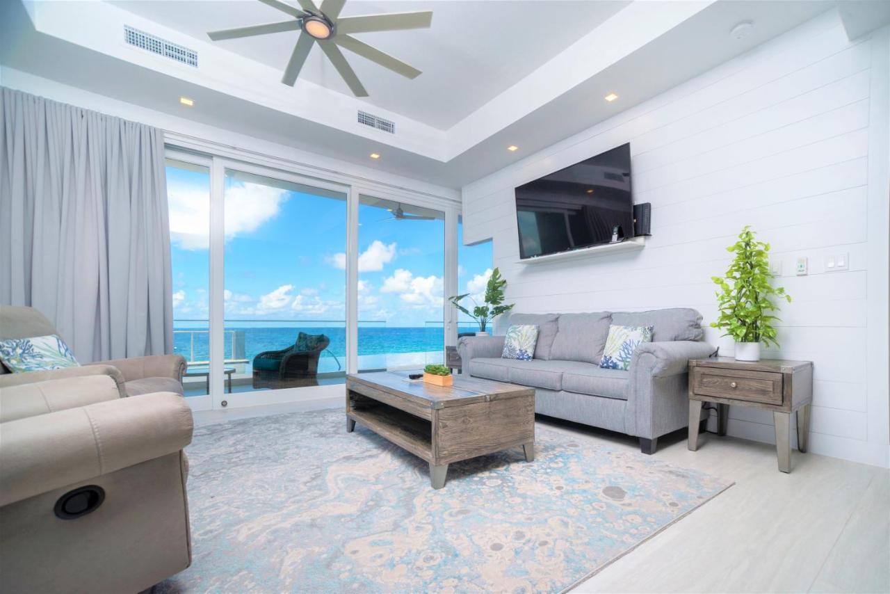 Lighthouse Point Residences *