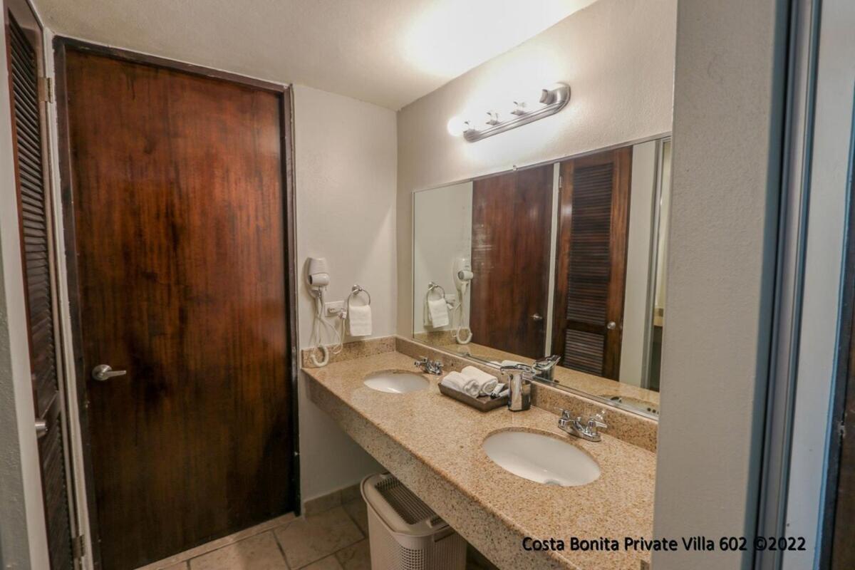 Costa Bonita Private 602