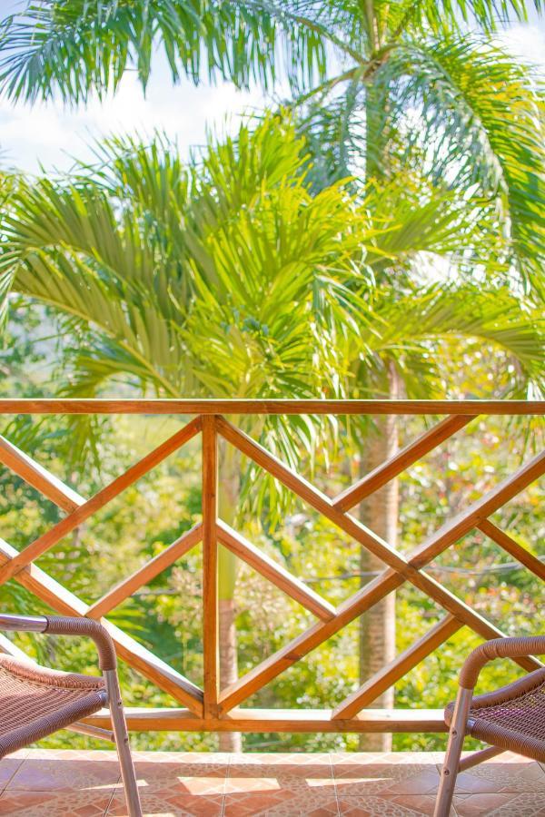 Bay View Eco & Hotel 3*