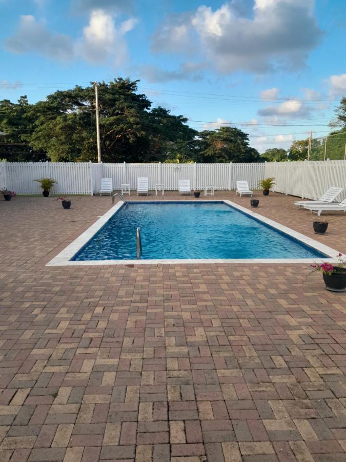 Harmony La Vista * Runaway Bay