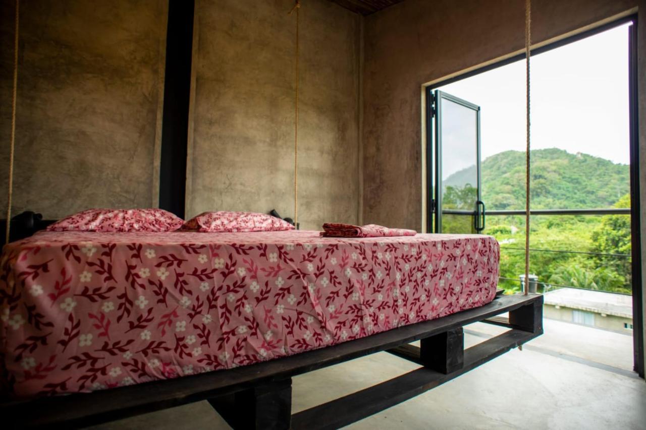 Homestay Laboomba