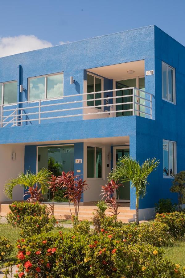Harbour Island Residences * Jolly Harbour