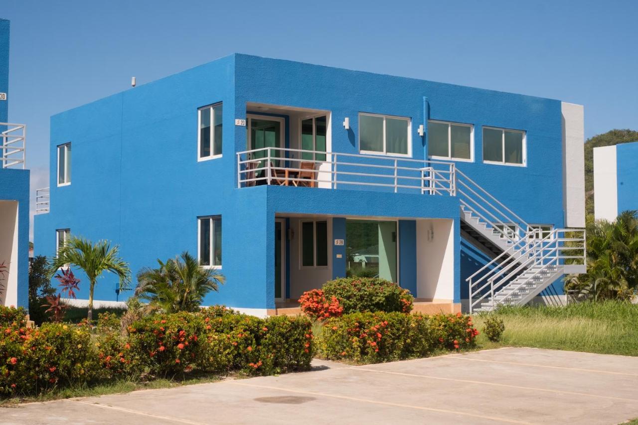 Harbour Island Residences * Jolly Harbour