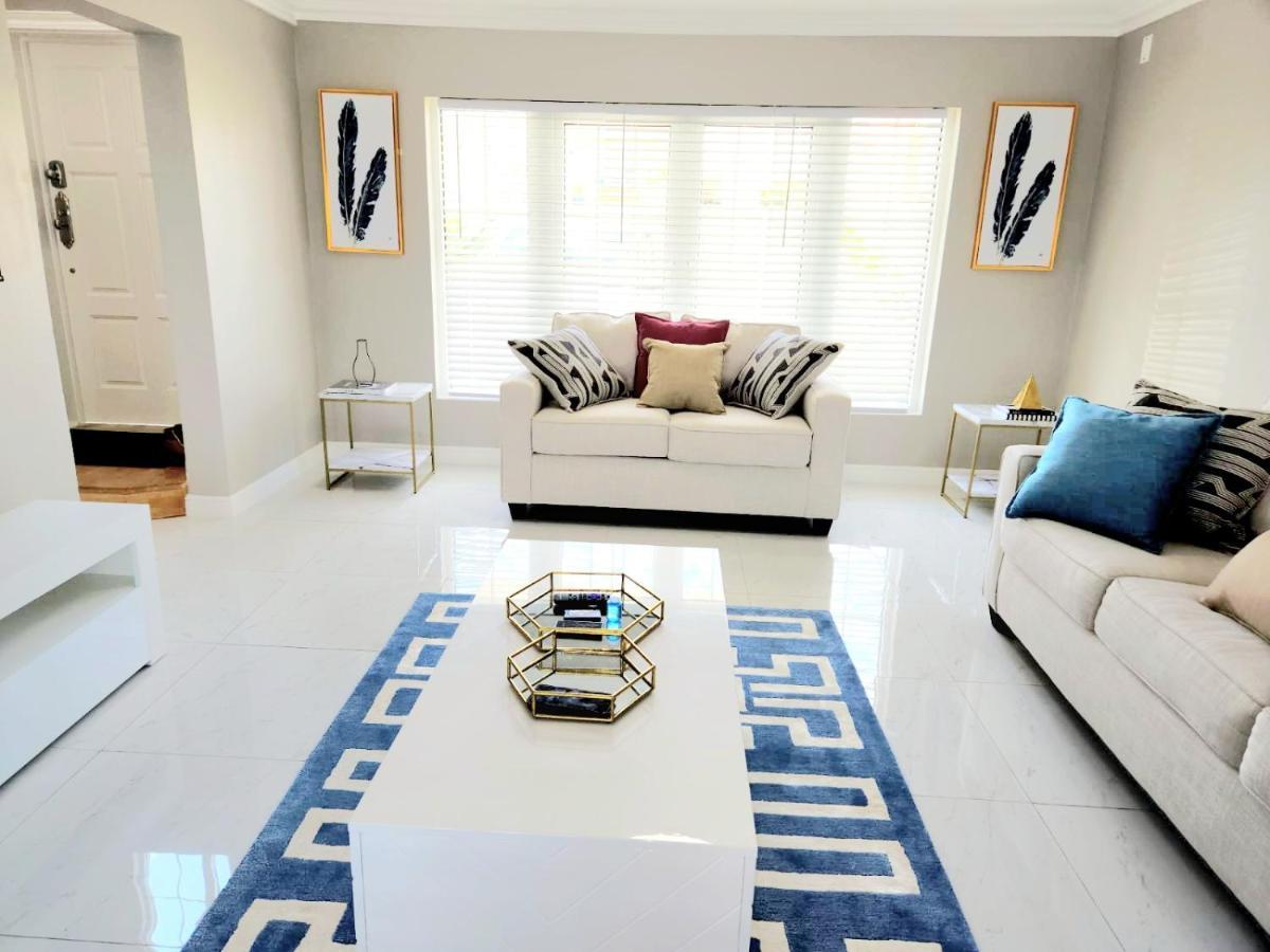 Brand New Luxurious Townhouse In Holiday home