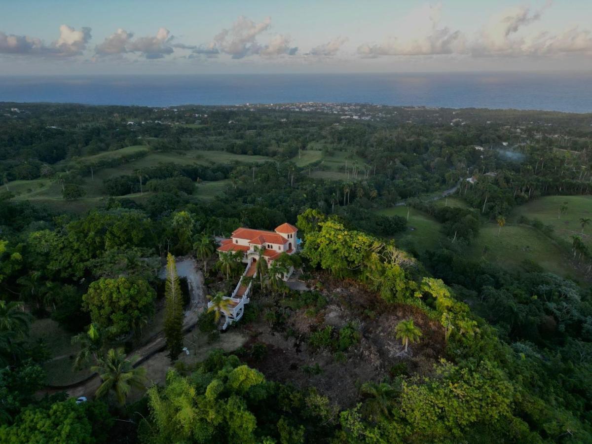 Hospedagem domiciliar El Castillo Tropical Cabrera