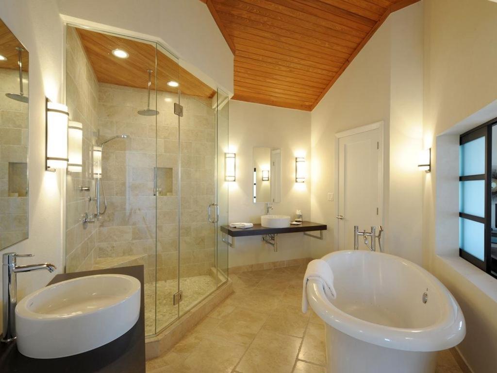 Sky Beach Club Bungalow Cabin Holiday home Governor's Harbour