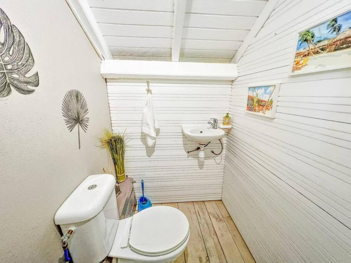 Apartment The 50m From Orient Bay