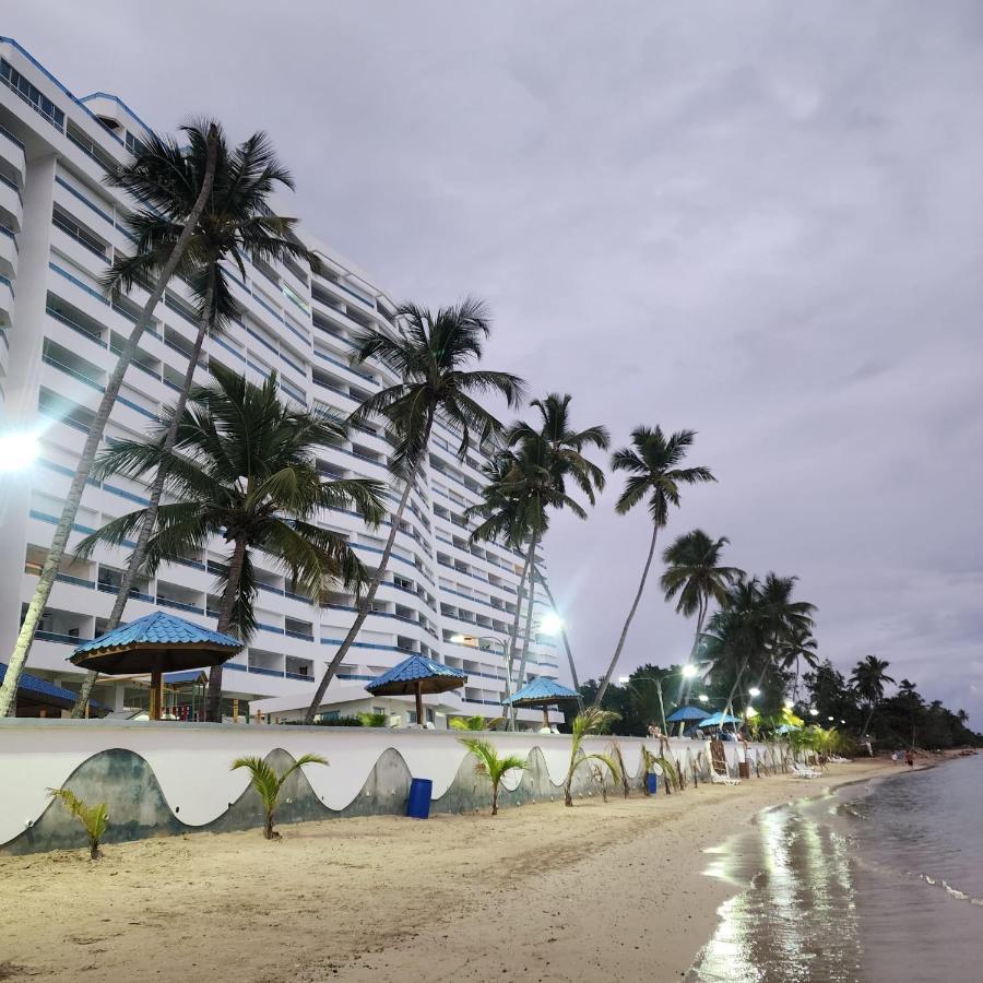 Beachfront, Juandolio Apartment