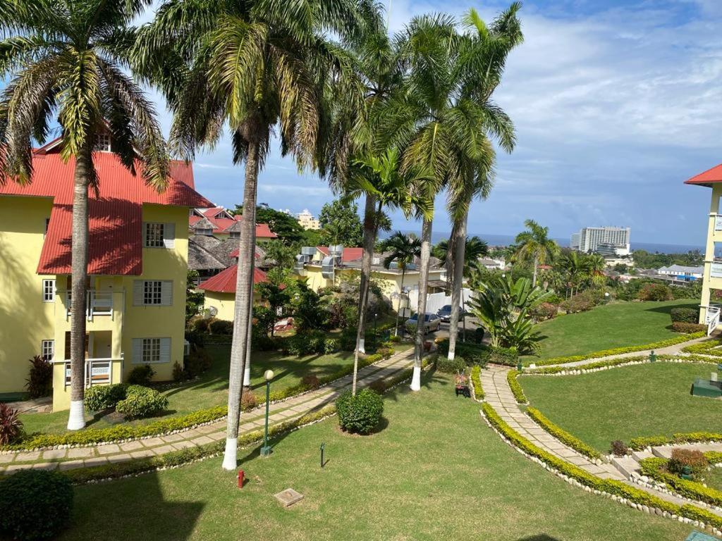 1 Bedroom Penthouse 63 At Mystic Ridge Apartamento *