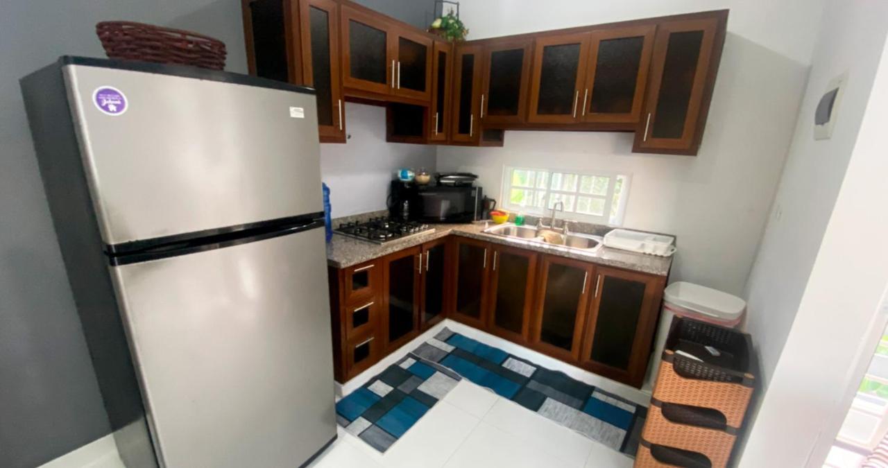 Quiet Apartment, 3 Minutes From The Beach, 24h Security, Excellent Internet Apartamento Puerto Plata