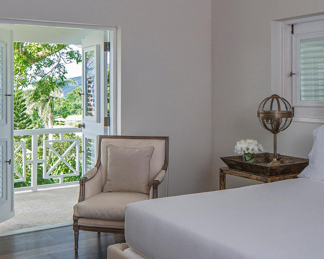 Four Seasons 5* Nevis