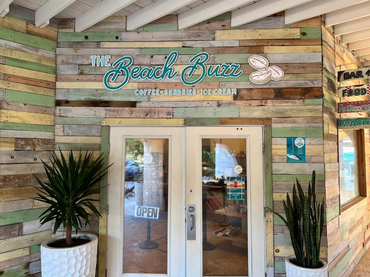 Beachfront At Crystal Cove * East End (Saint Thomas)