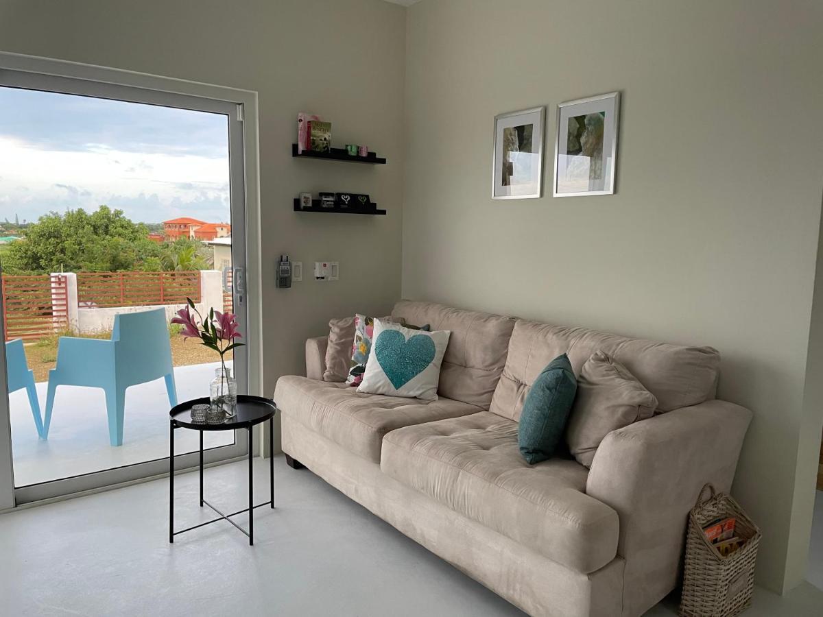 Quiet Happy Place With A View Apartment Willemstad