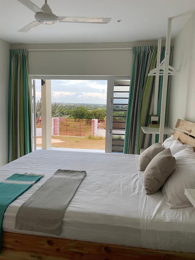 Quiet Happy Place With A View Willemstad