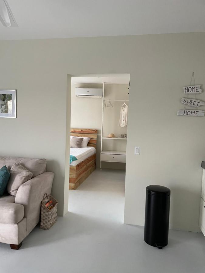 Quiet Happy Place With A View Apartment Willemstad