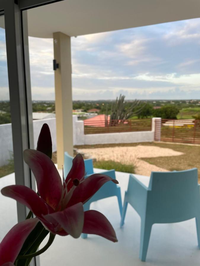 Quiet Happy Place With A View * Willemstad