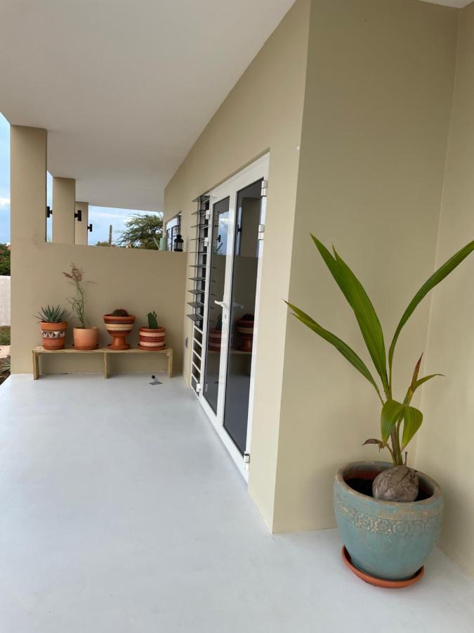 Quiet Happy Place With A View Apartment Willemstad