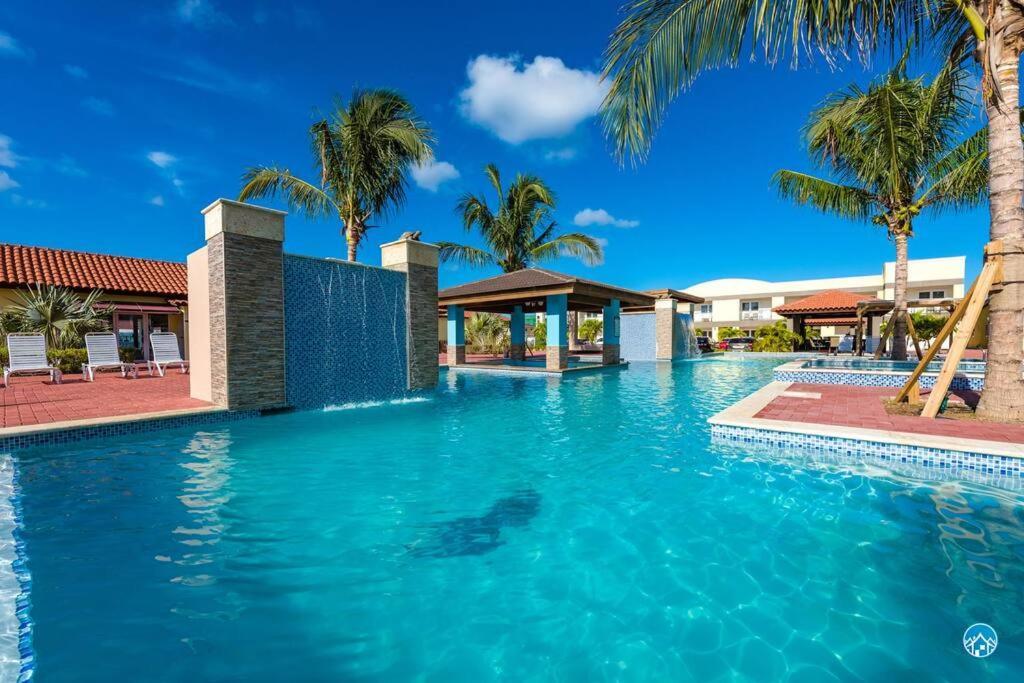Aruba The Pearl - At Eagle - Minute Walk! *