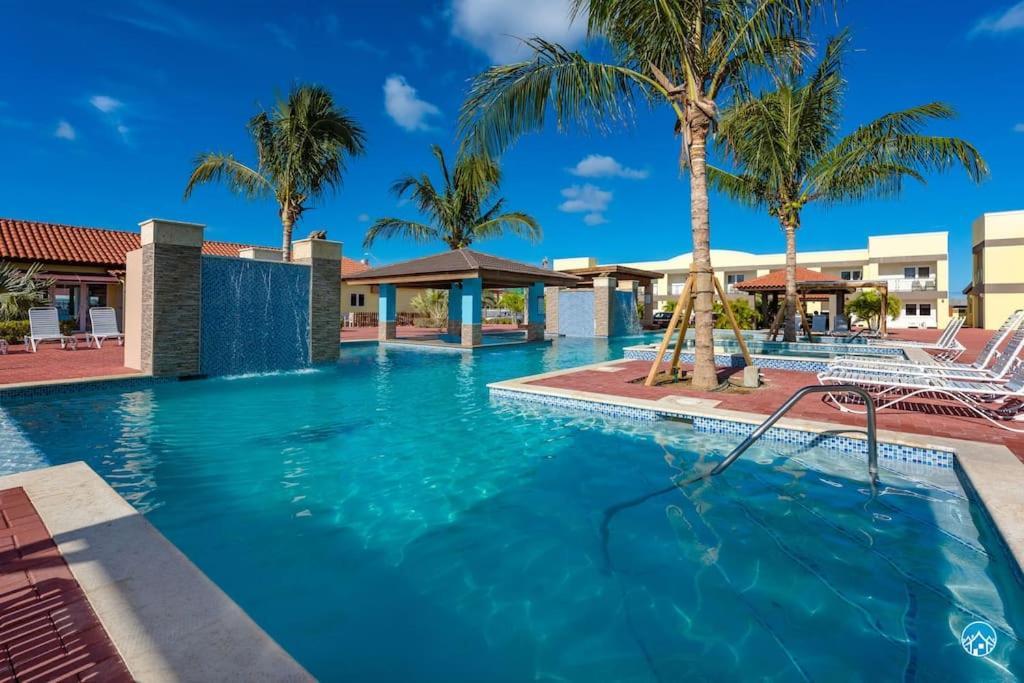 Aruba The Pearl - At Eagle - Minute Walk! *
