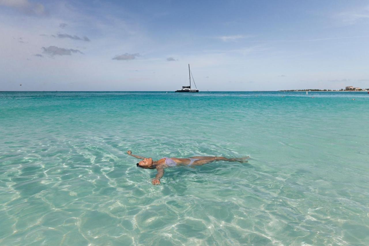 The Ritz-carlton, Turks & Caicos Resort Grace Bay