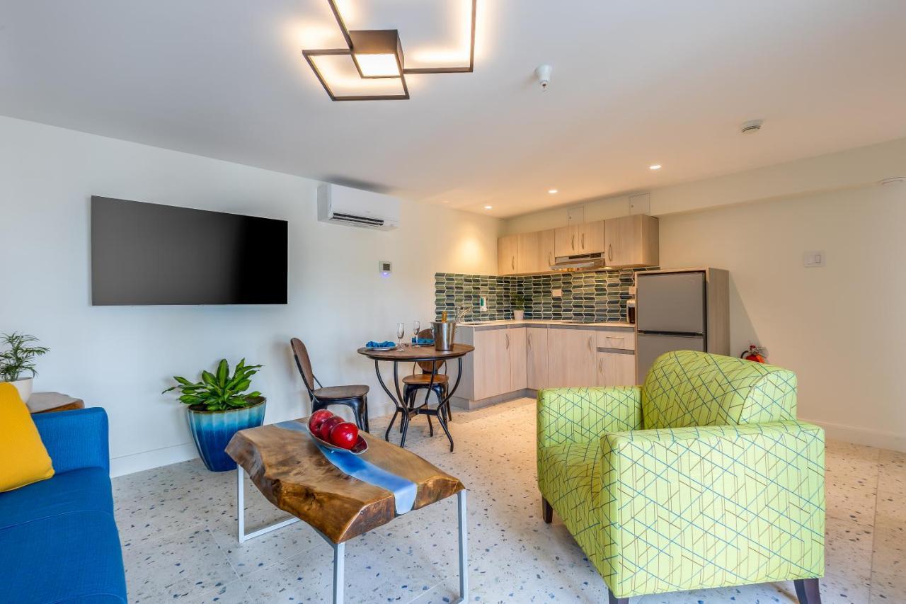 Amsterdam Manor Beach 4*