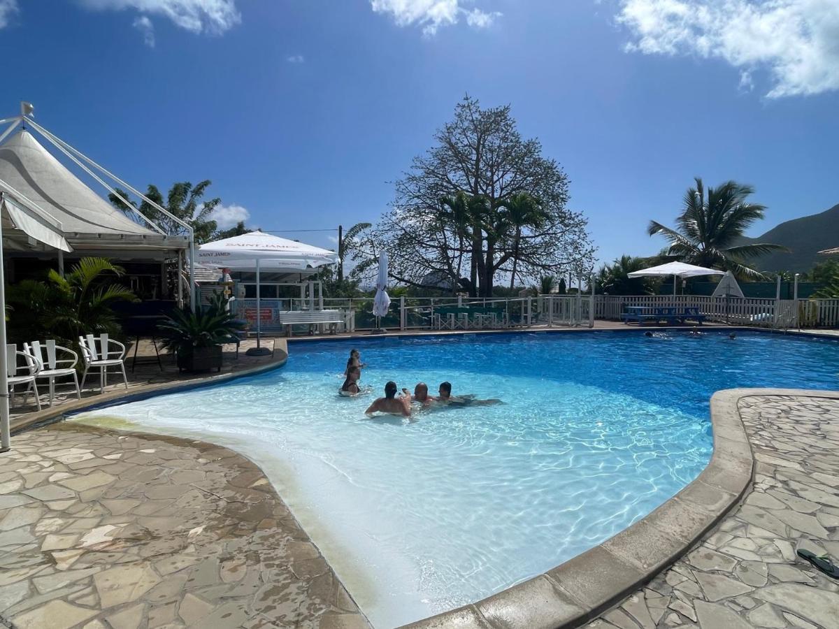 Spacieux Vue Au Diamant Avec Piscine Apartamento
