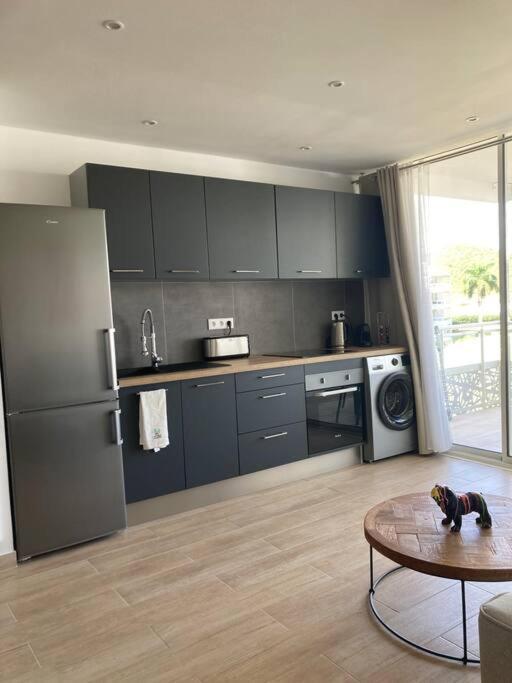 Beau Vue Apartment *
