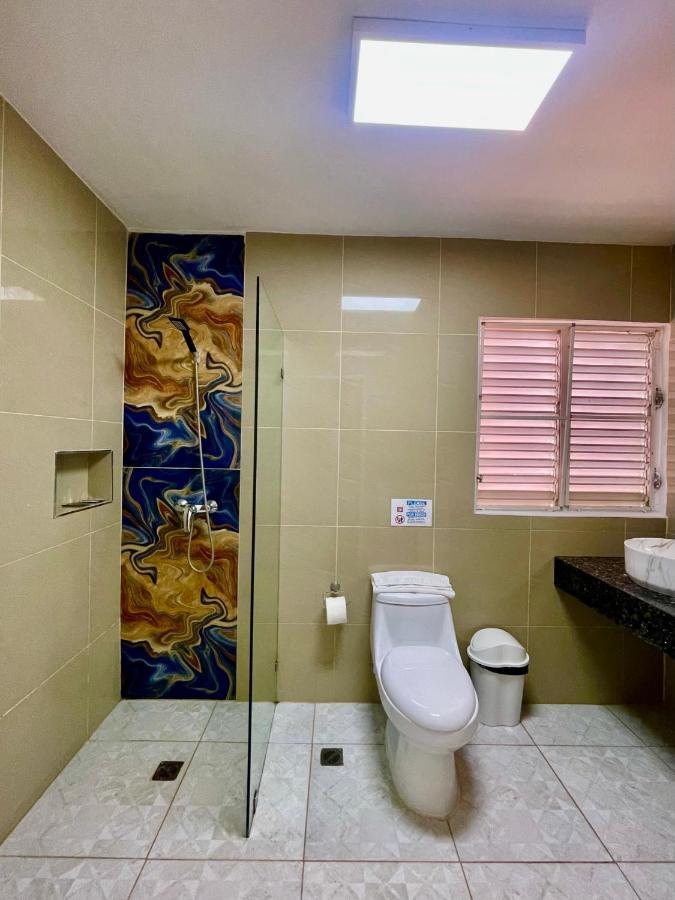 Iguana Bed & Breakfast 3*