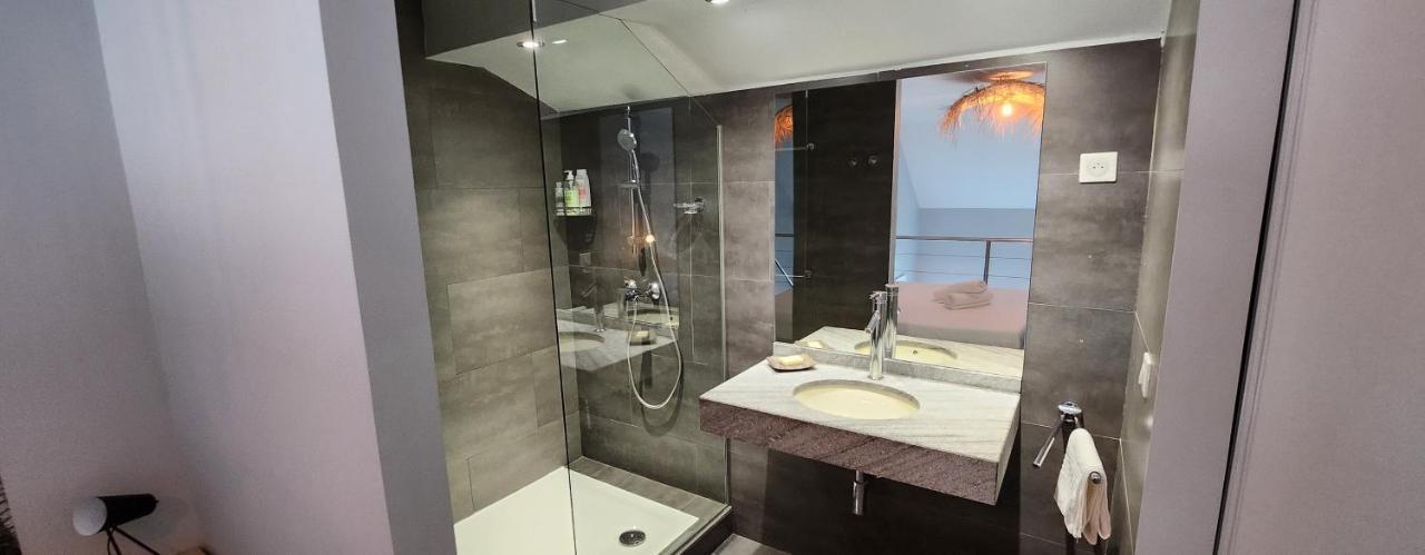 Beau Duplex Vue Avec Piscine Et Acces Apartamento