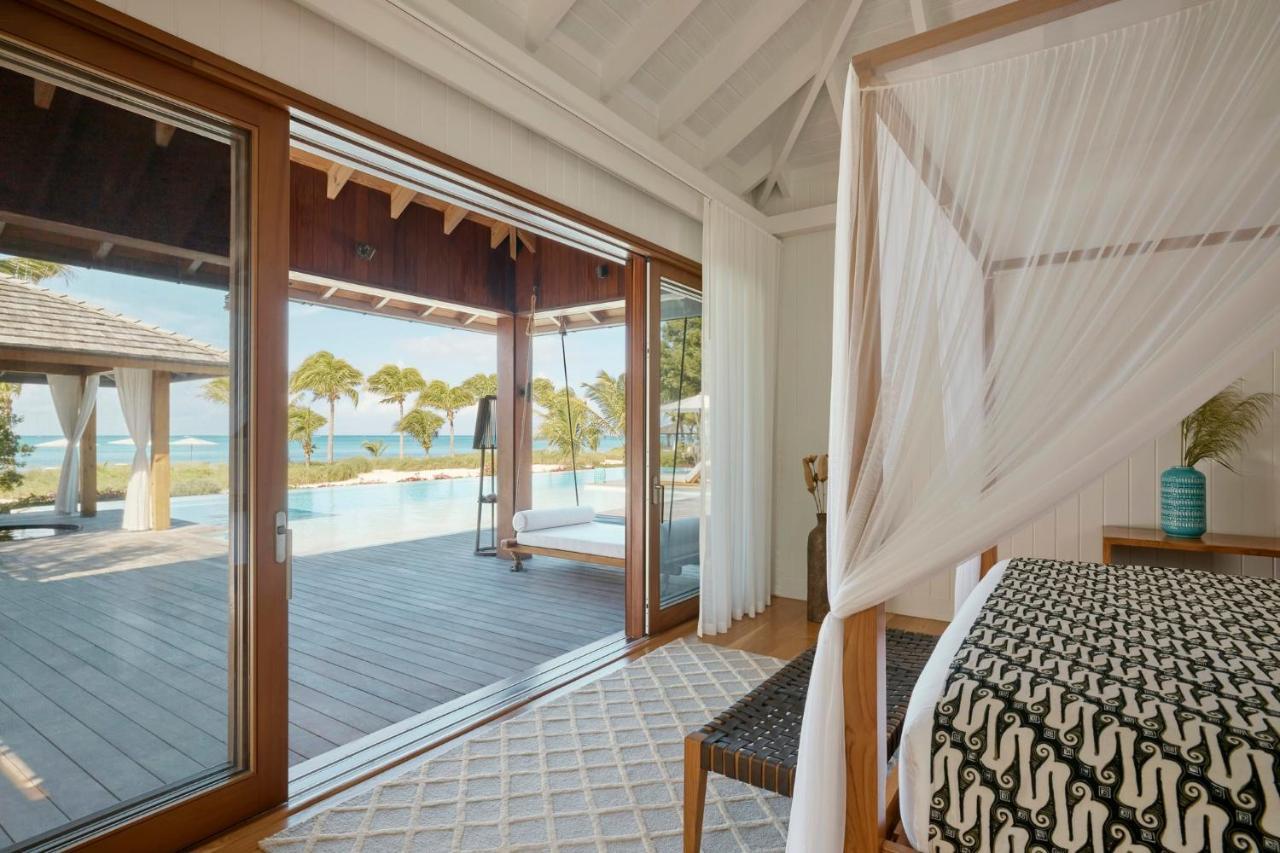 Parrot Cay